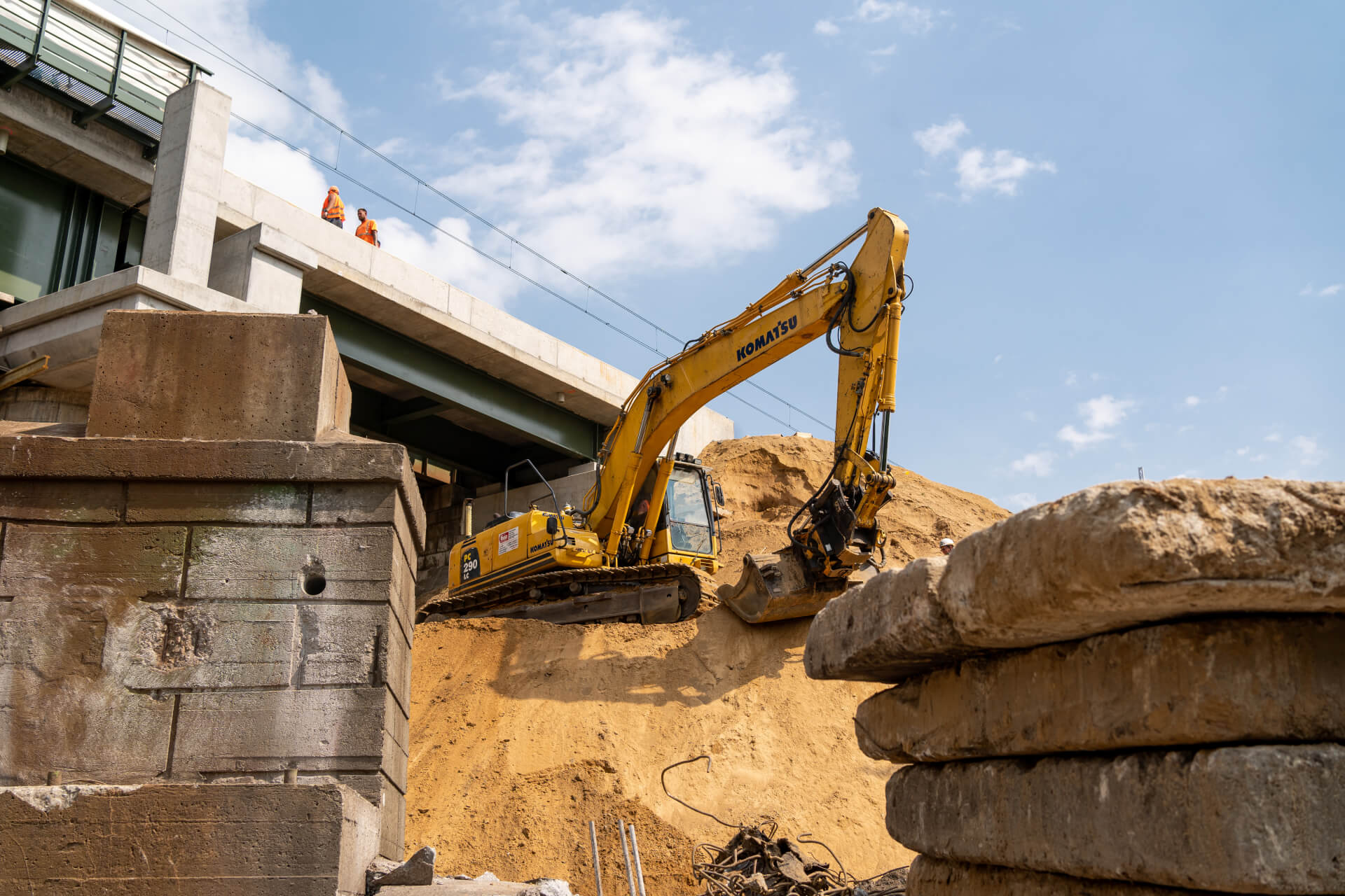 Budowa Mostu w Okolicach Piotrkowa Trybunalskiego